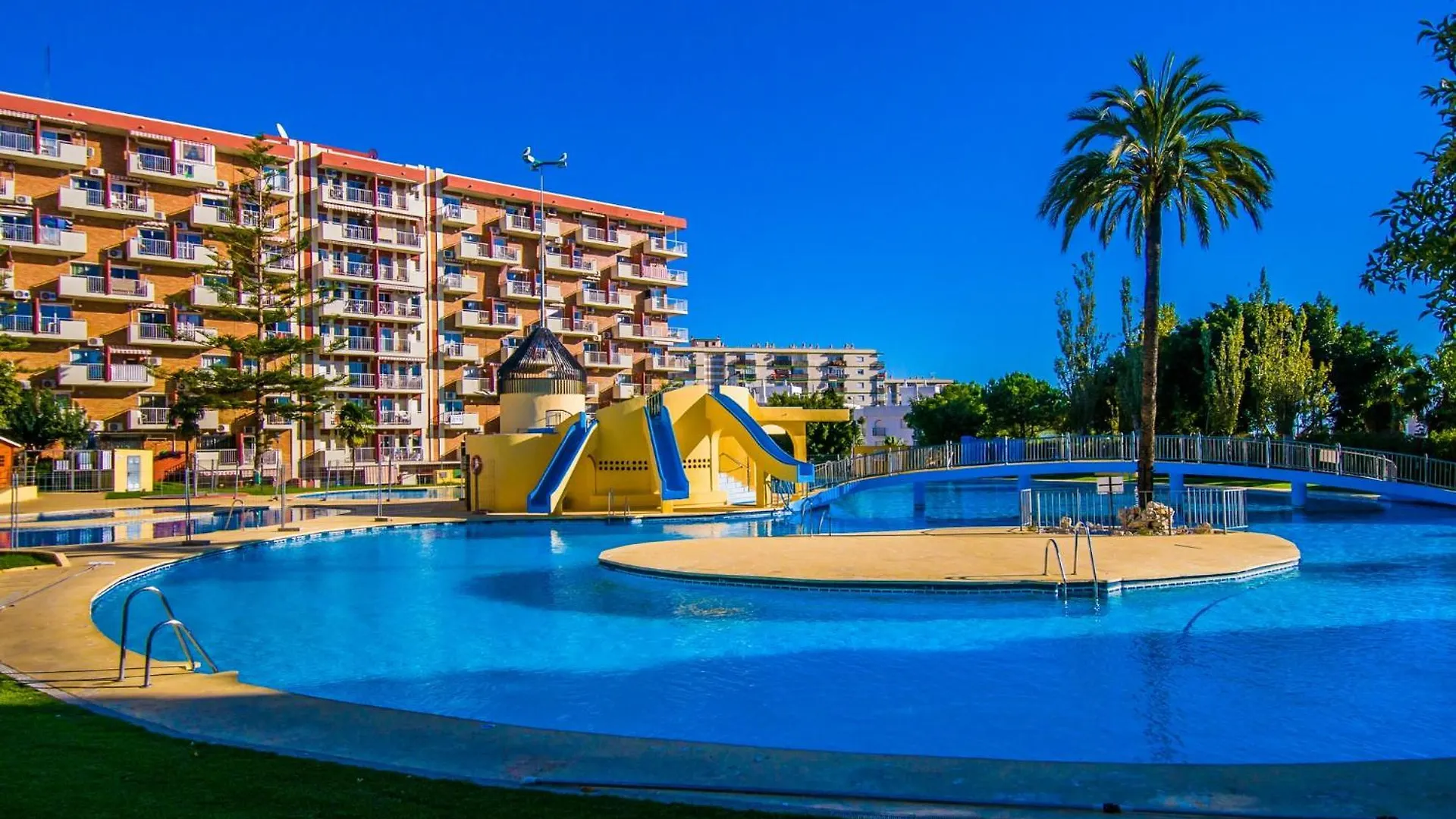 4 Jupiter Estudio- Vista A La Piscina - Playa A 700 Metros Benalmadena 0*,
