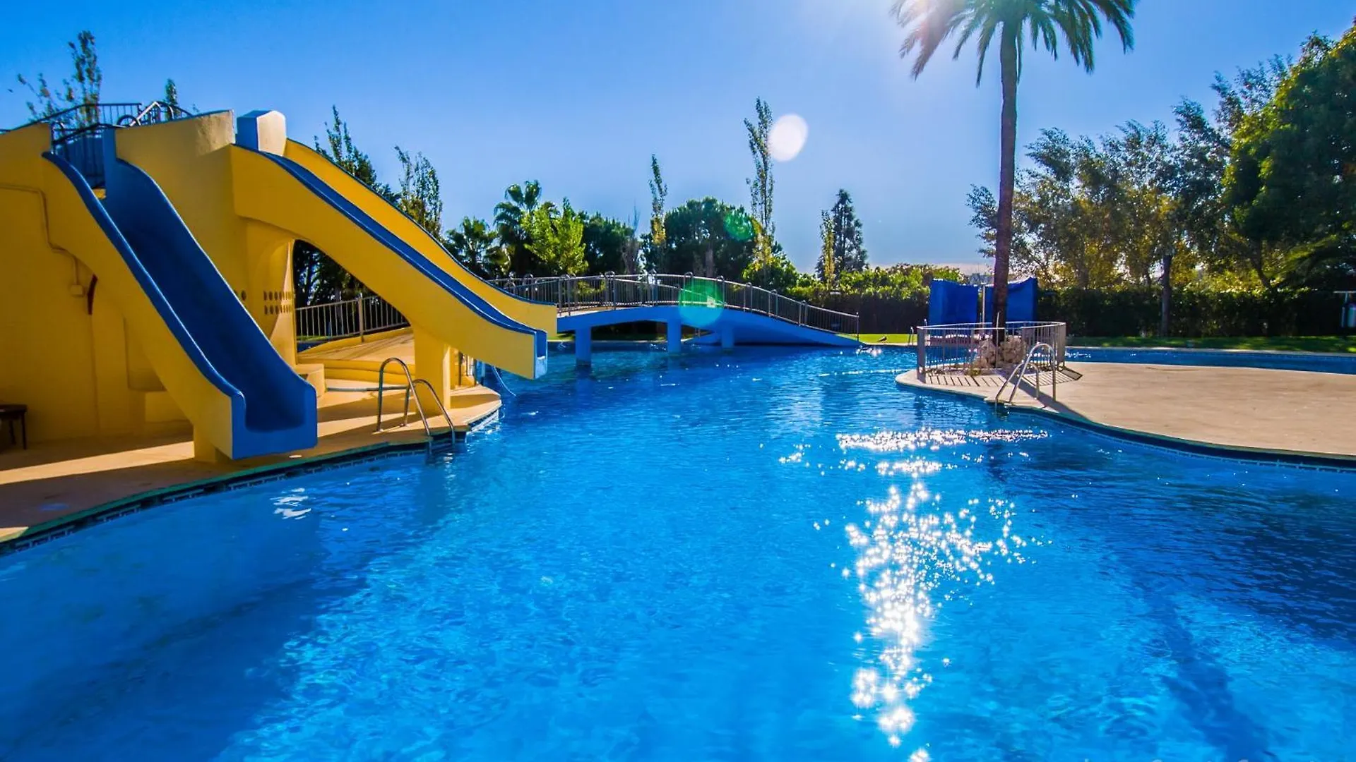 4 Jupiter Estudio- Vista A La Piscina - Playa A 700 Metros Benalmadena Apartment