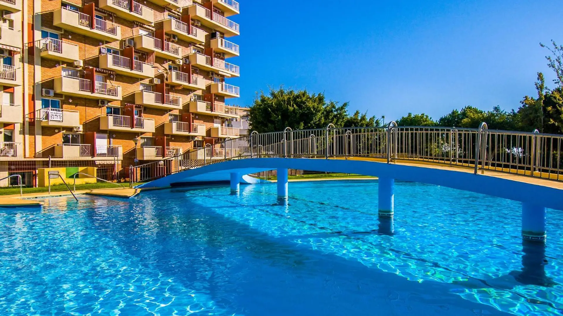 4 Jupiter Estudio- Vista A La Piscina - Playa A 700 Metros Benalmadena 0*,  Spain